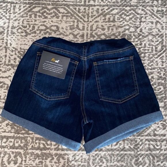 Maternity Shorts Denim Rolled Hem Dark Wash Size Large - Picture 4 of 8